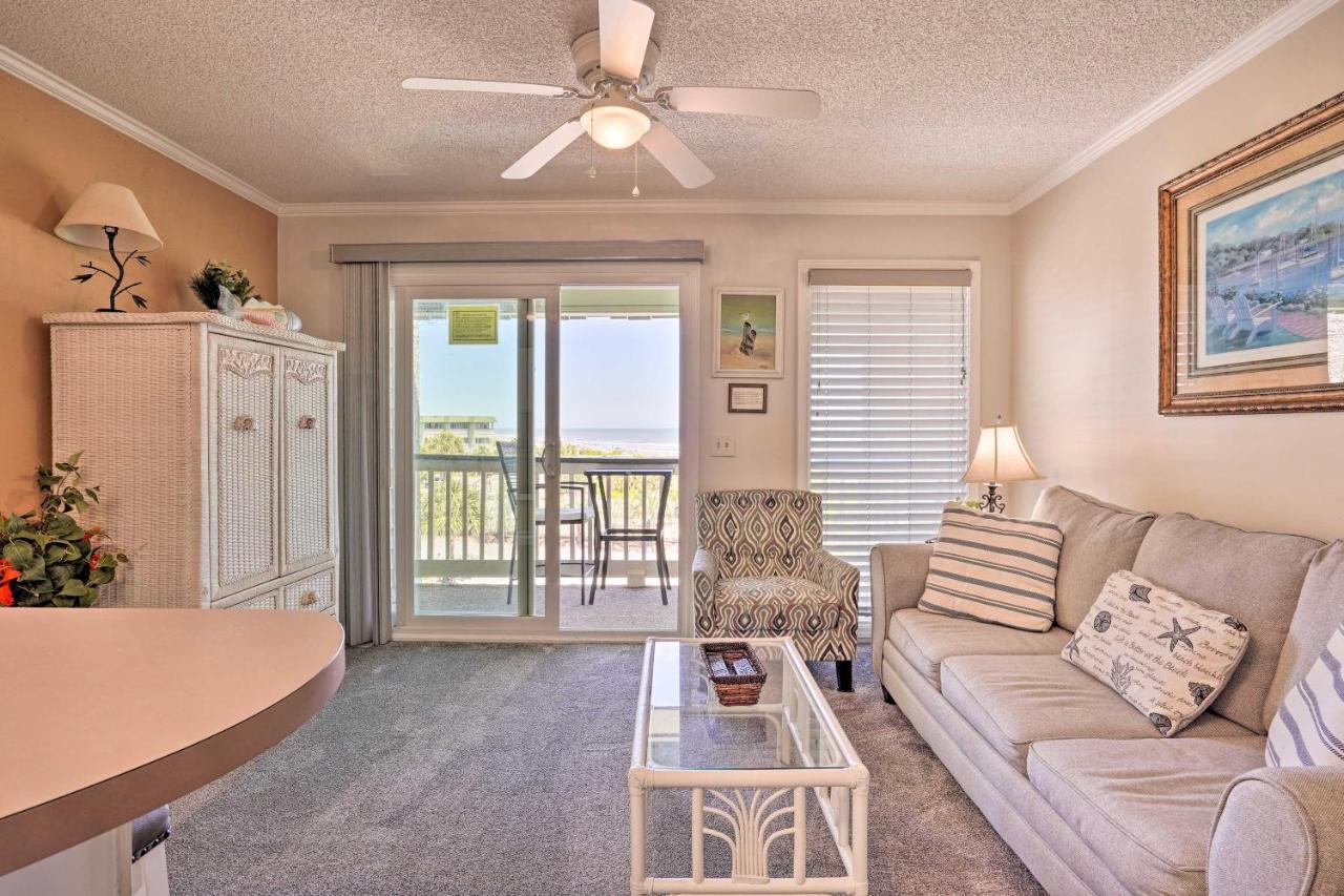 Isle Of Palms Beachfront Condo With Balcony And Pool! Kültér fotó